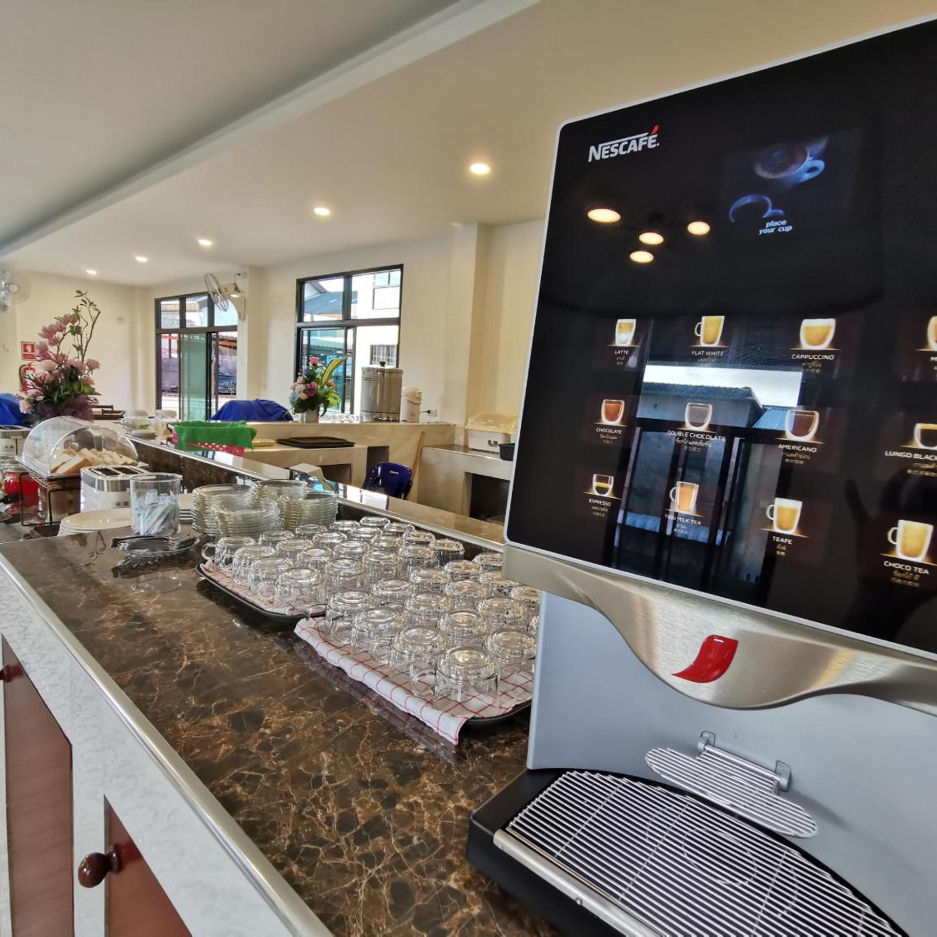 Racha Khong Hotel 33/40