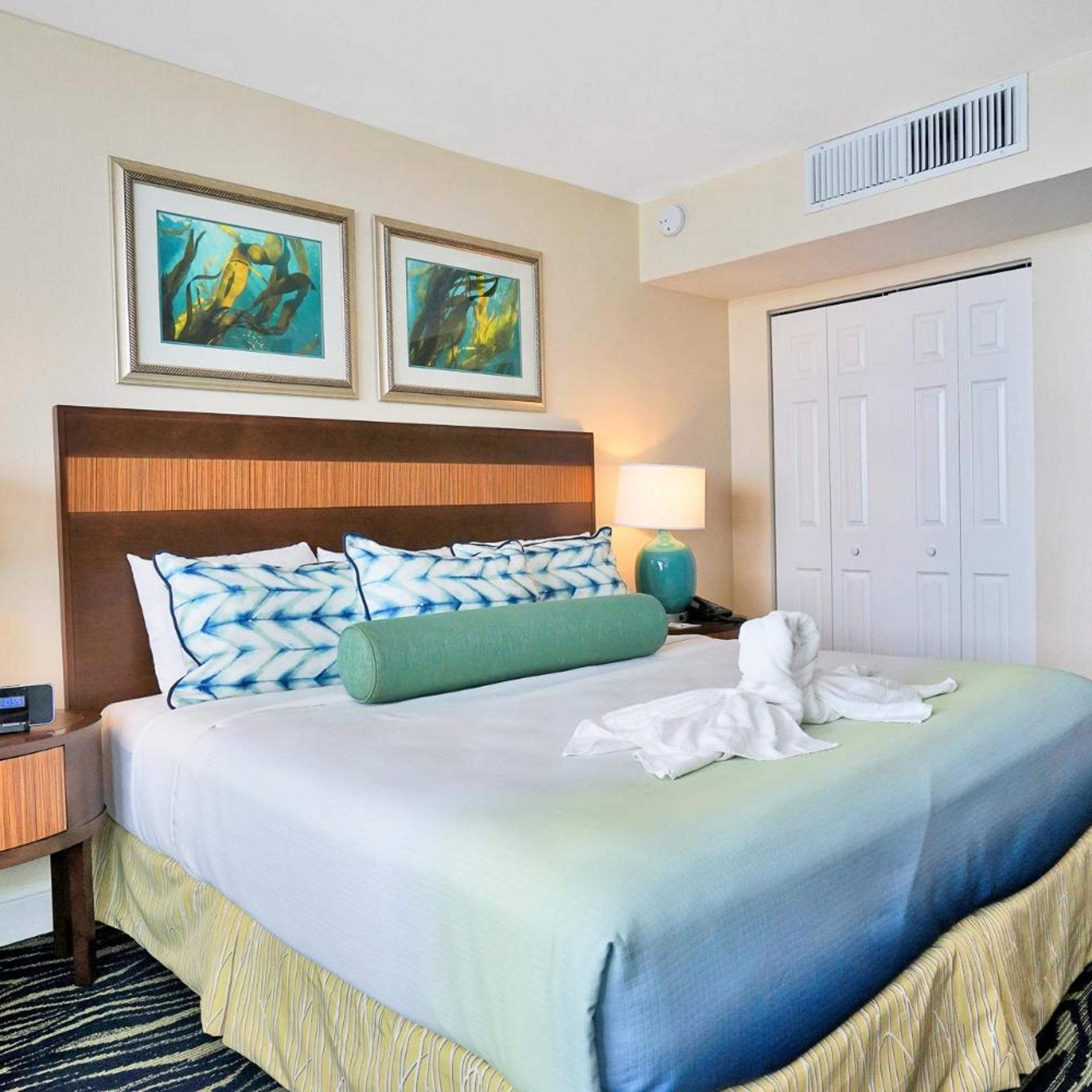 Standard, King Bed, Intracoastal or Intracoastal View