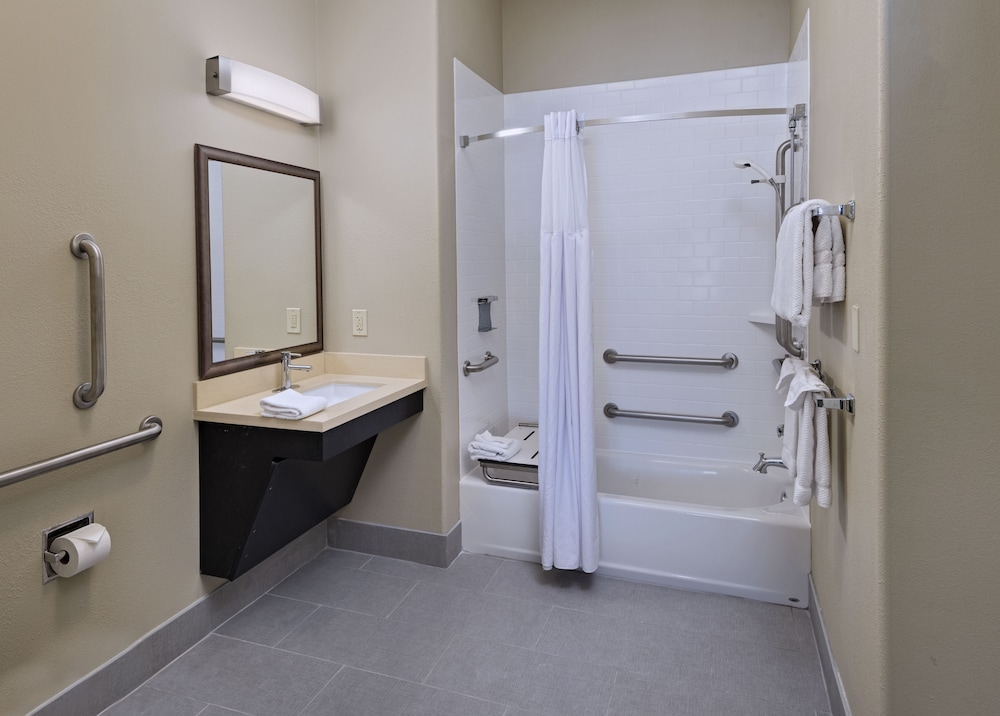 Staybridge Suites Austin Northwest 9/50
