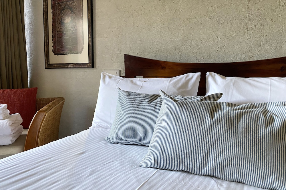 BAY BREEZE BOUTIQUE ACCOMMODATION 26/81