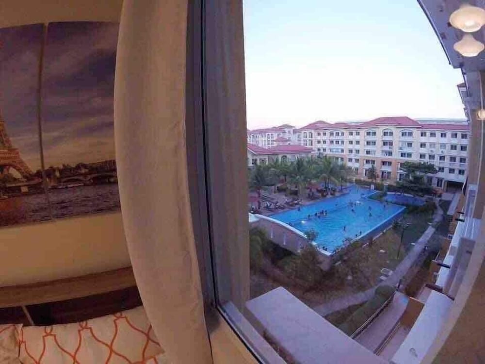 San Remo Oasis Serviced Apartments 12/36