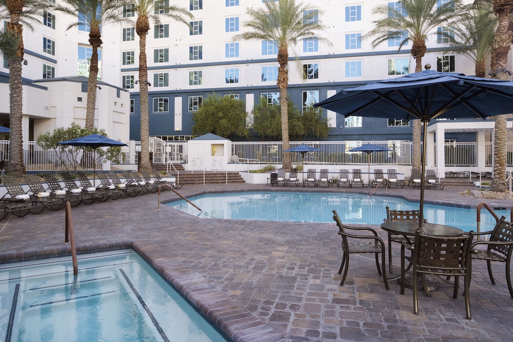 Hilton Grand Vacations Club Paradise Las Vegas 8/53