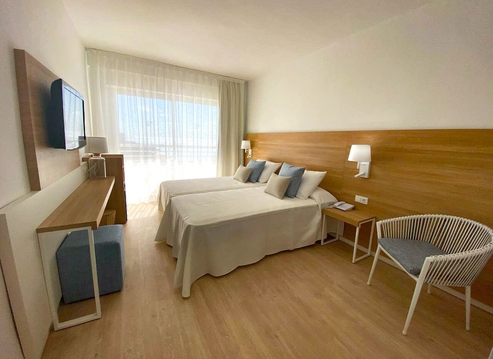 Hotel Cala Font 13/41
