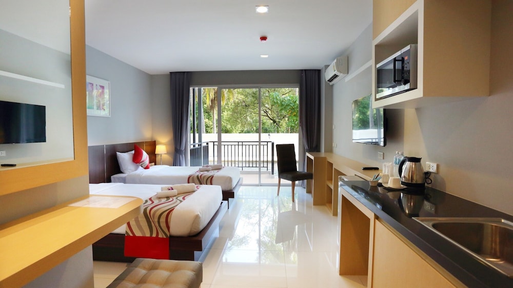 Ahad Suite Ao Nang 6/22