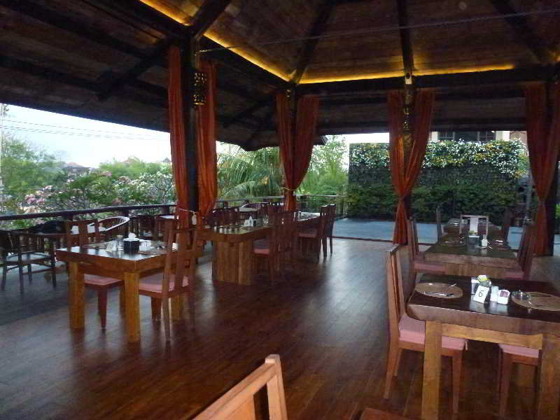 Hotel Puri Bambu 25/39