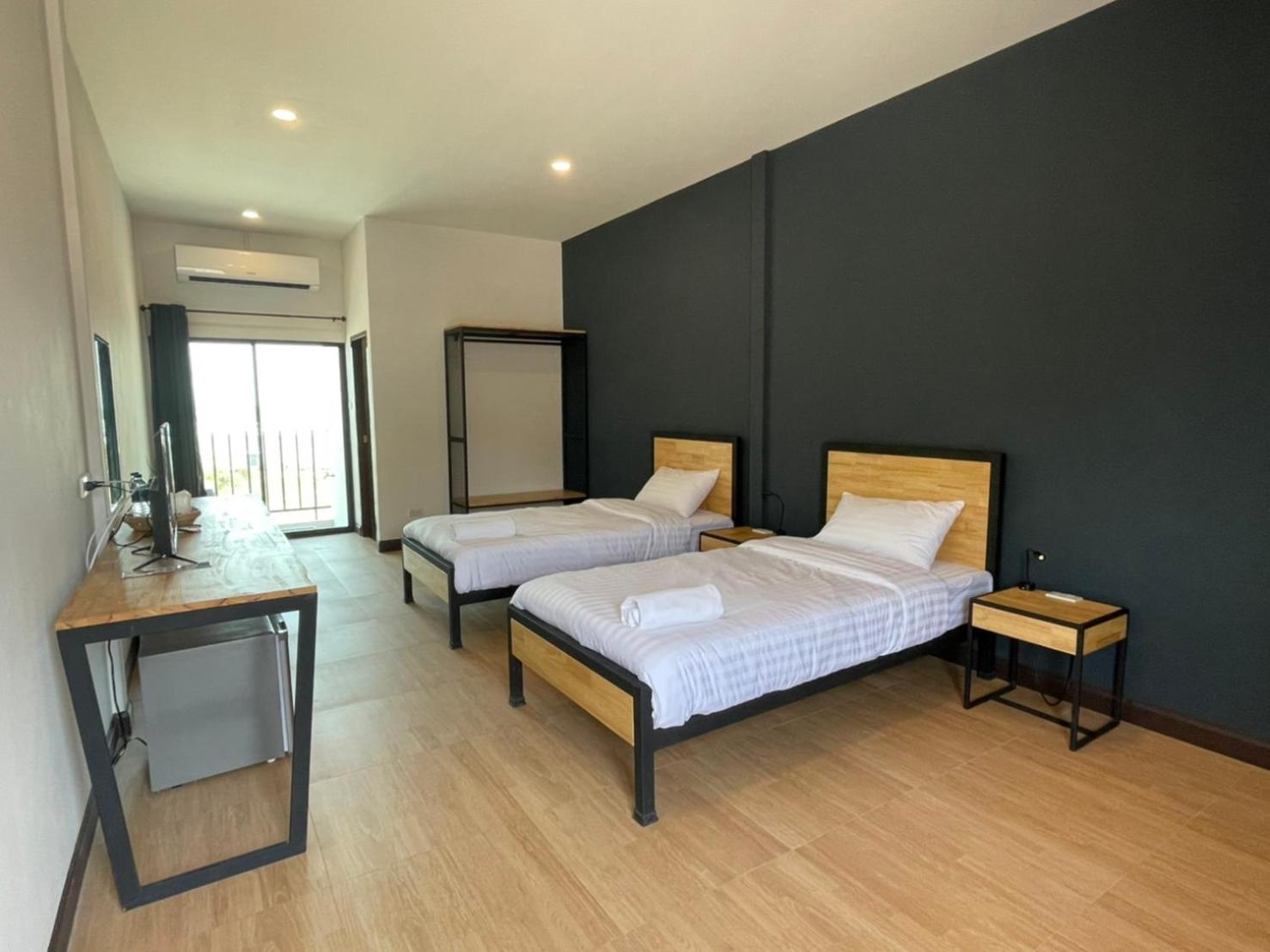 Sinai Hotel 4/20