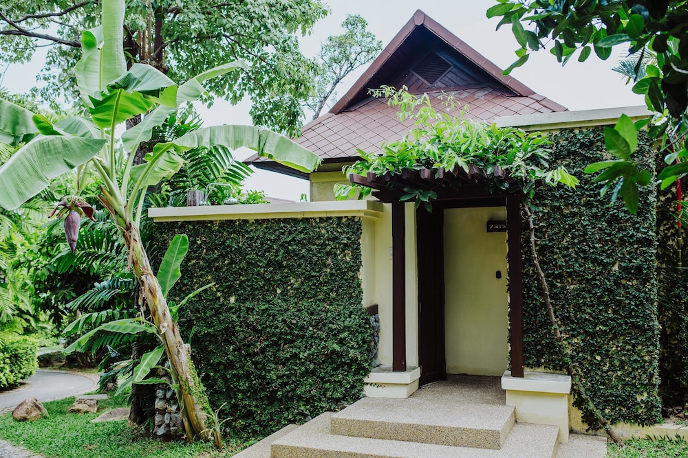 Nora Beach Resort and Spa in KOH SAMUI