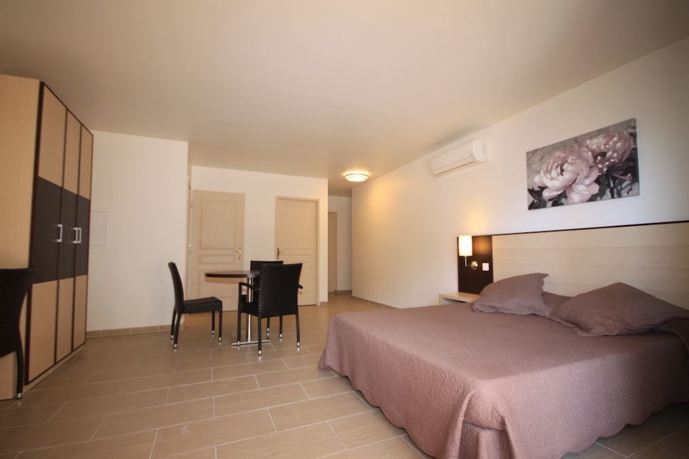 Hotel Costa Rossa 11/47