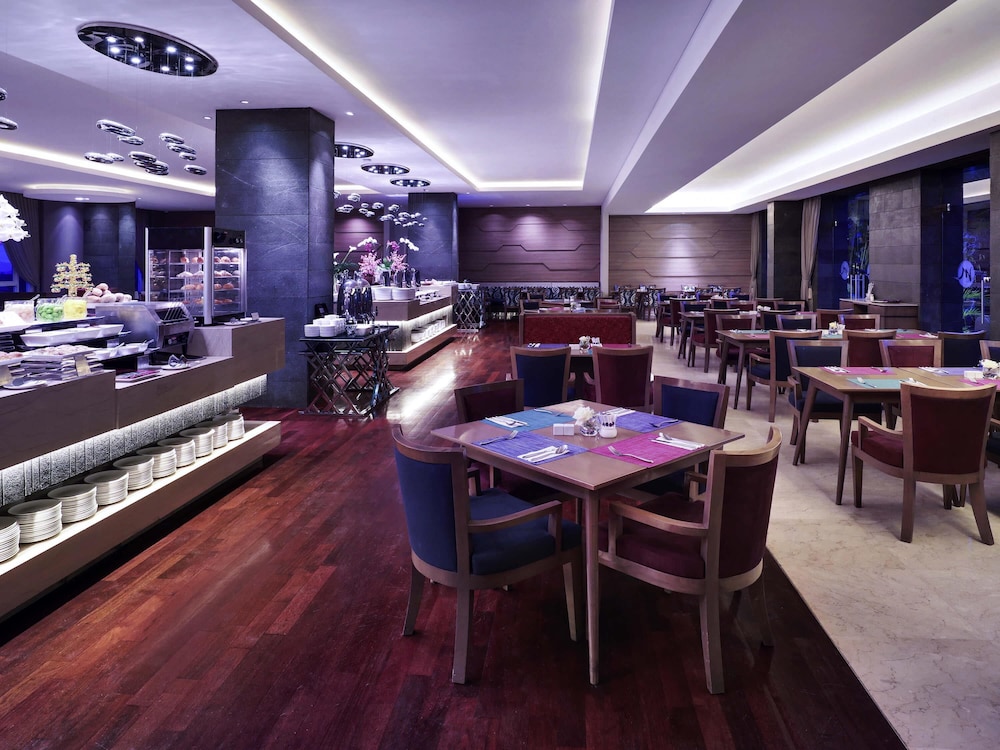 Grand Mercure Bandung Setiabudi 53/71