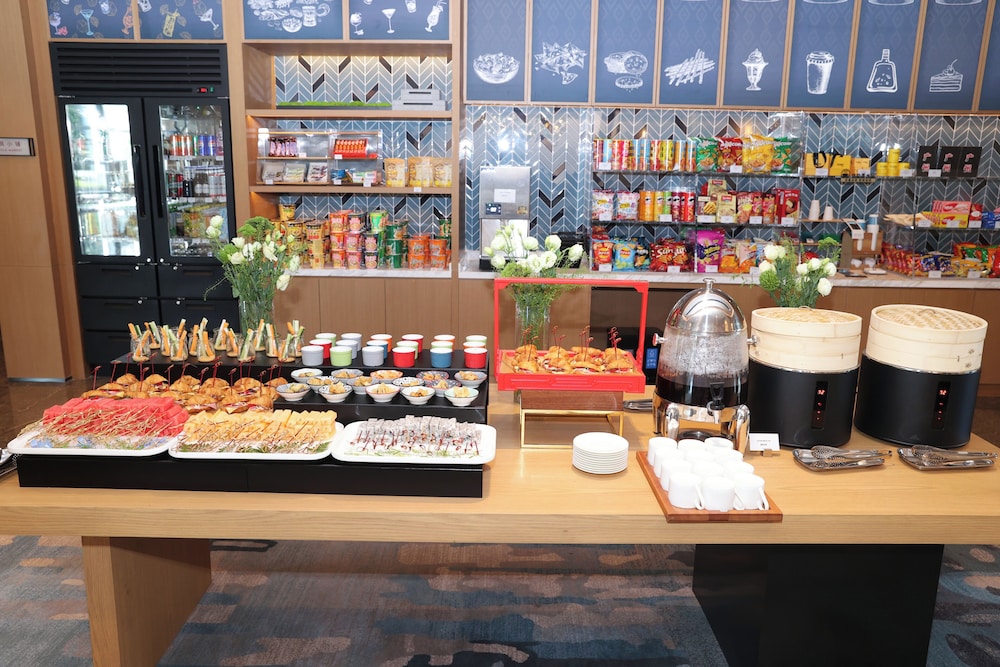 Fairfield by Marriott Guangzhou Konggang 62/74