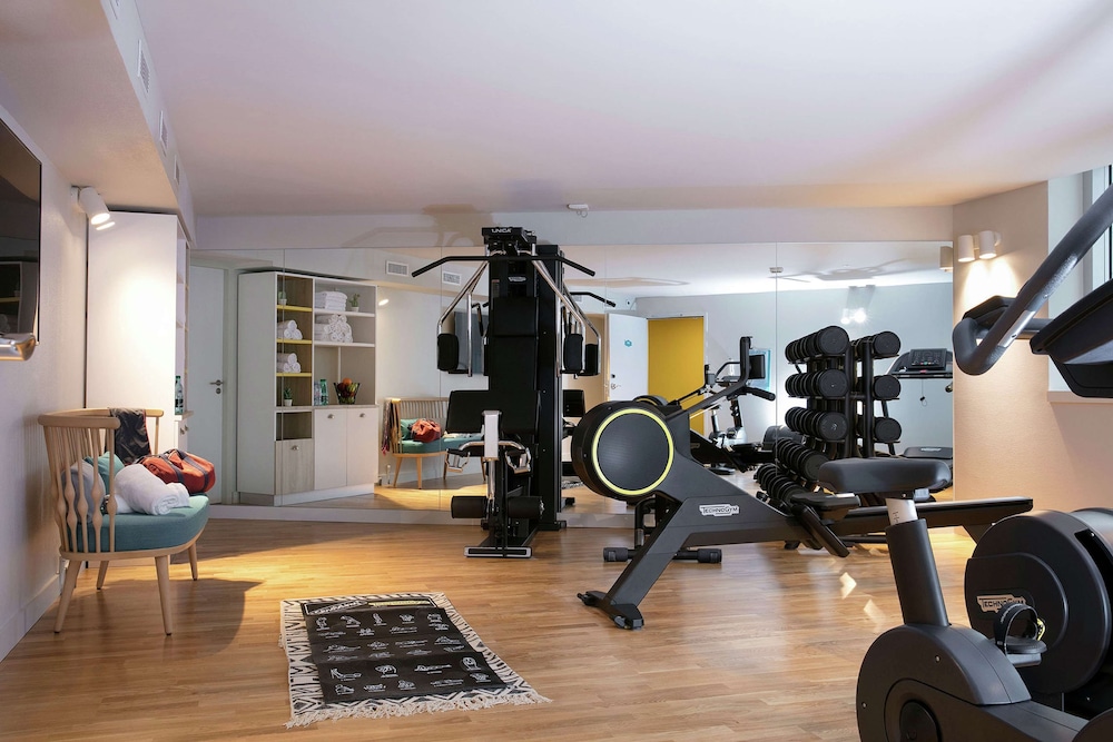 Hampton By Hilton Paris Clichy 7/18