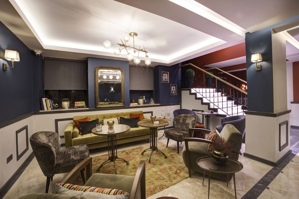 The Fox Hotel Taksim 48/69