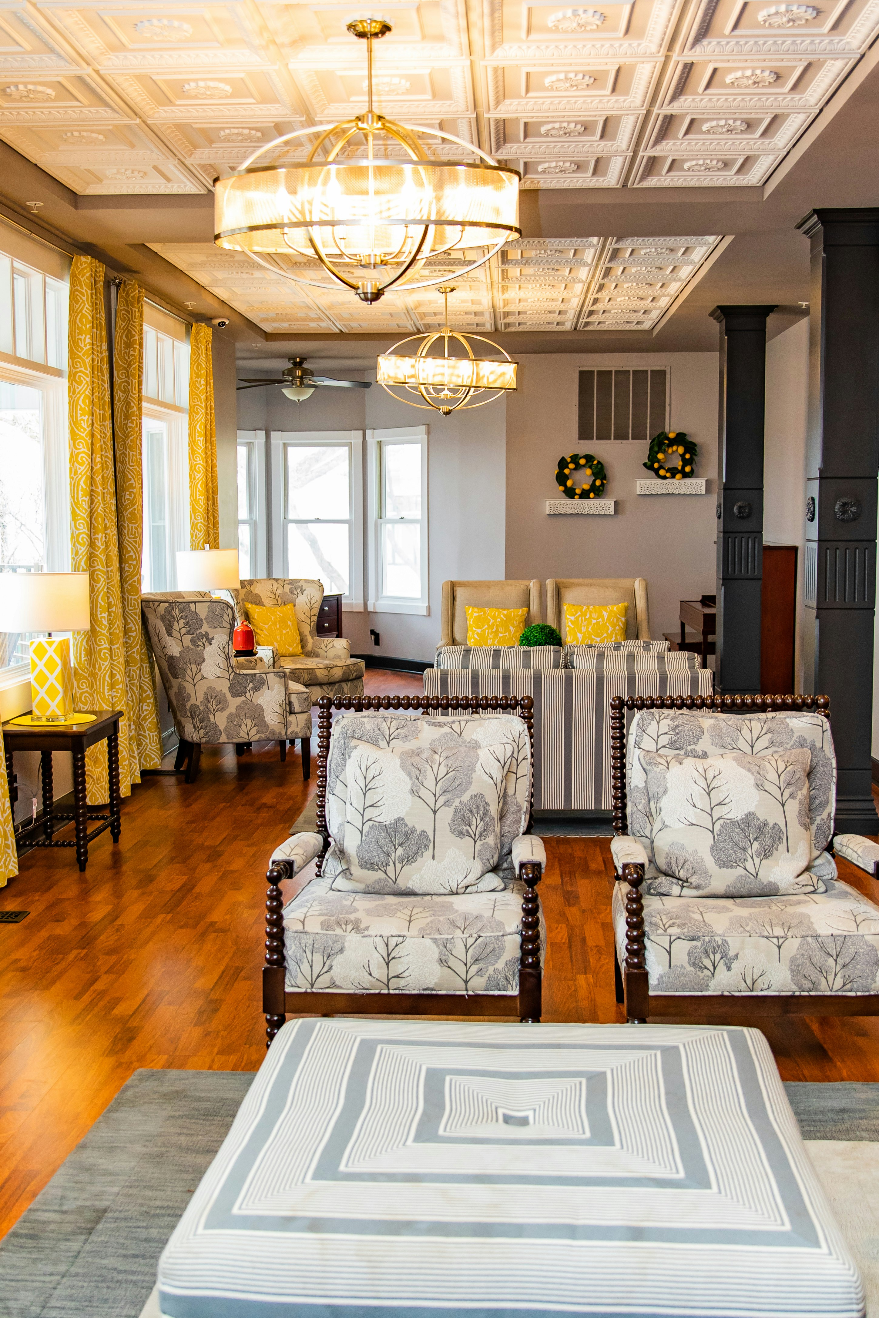 Lake View Hotel 30/46