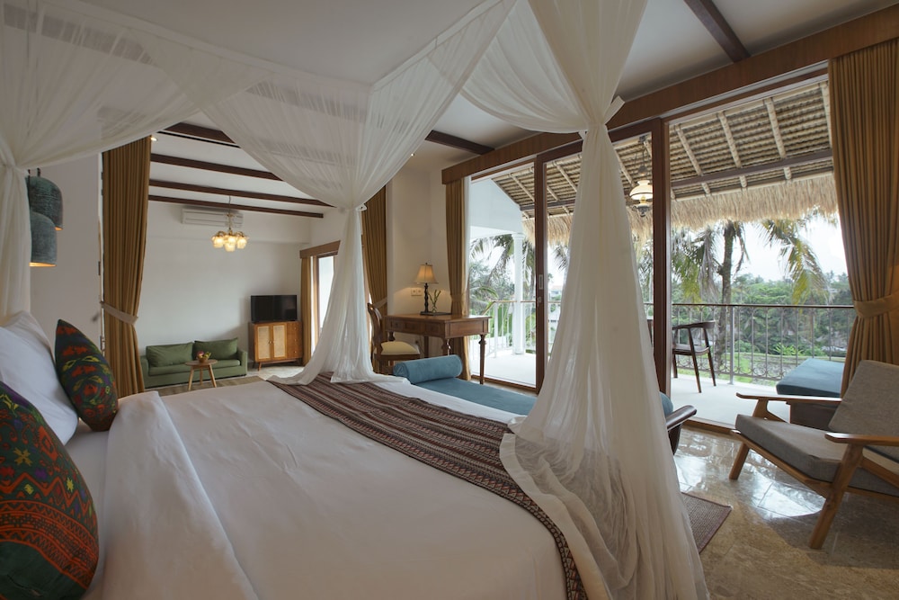 Motama Villa 7/50