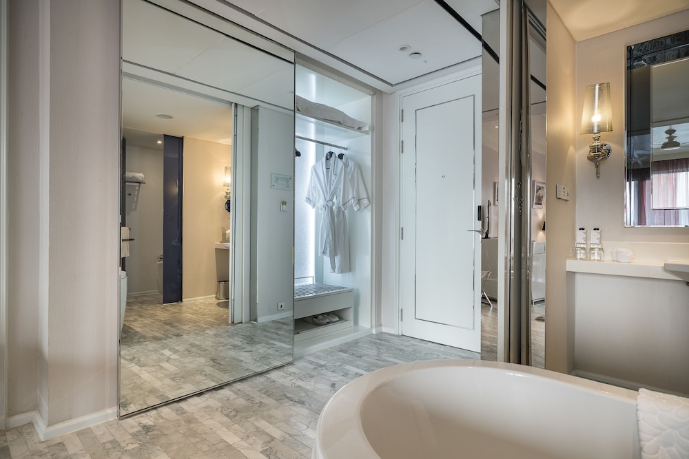Hua Chang Heritage Hotel 50/50
