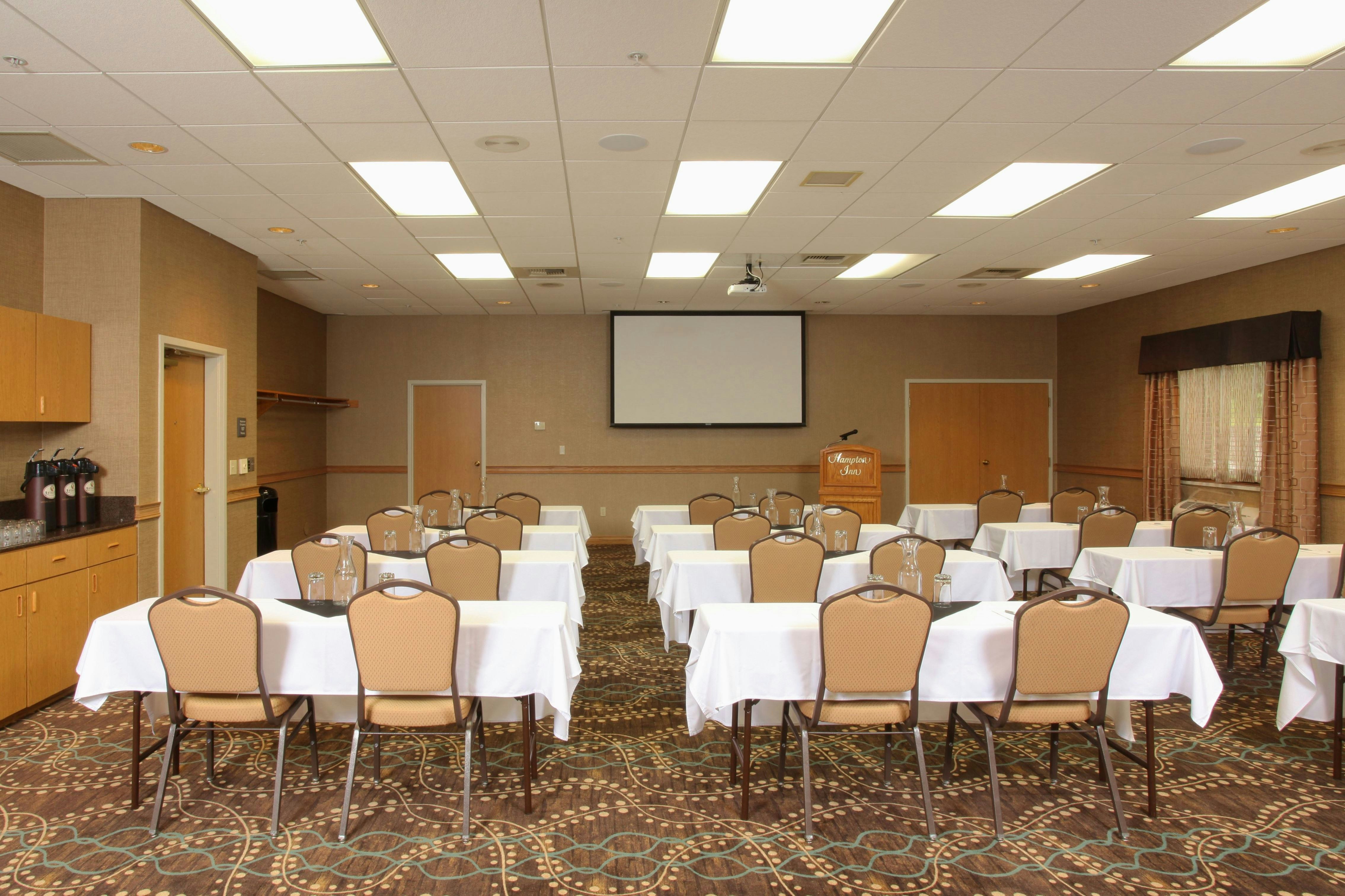 Hampton Inn Spokane 53/64