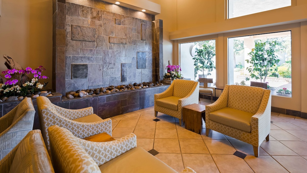 Best Western Plus Monterey Inn 37/46