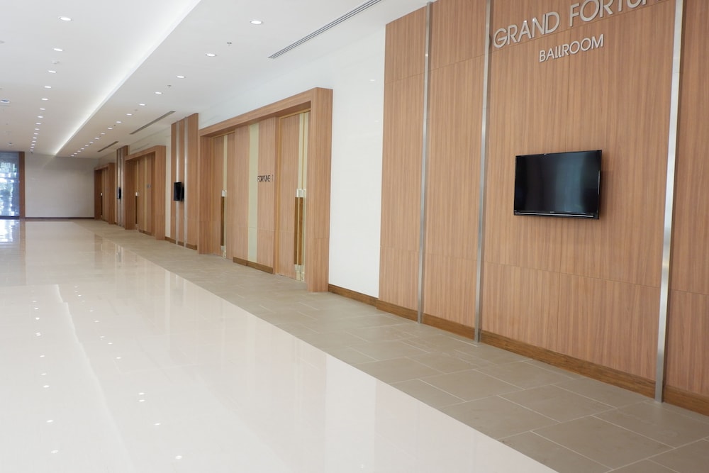 Grand Fortune Hotel Nakhon Si Thammarat 63/70