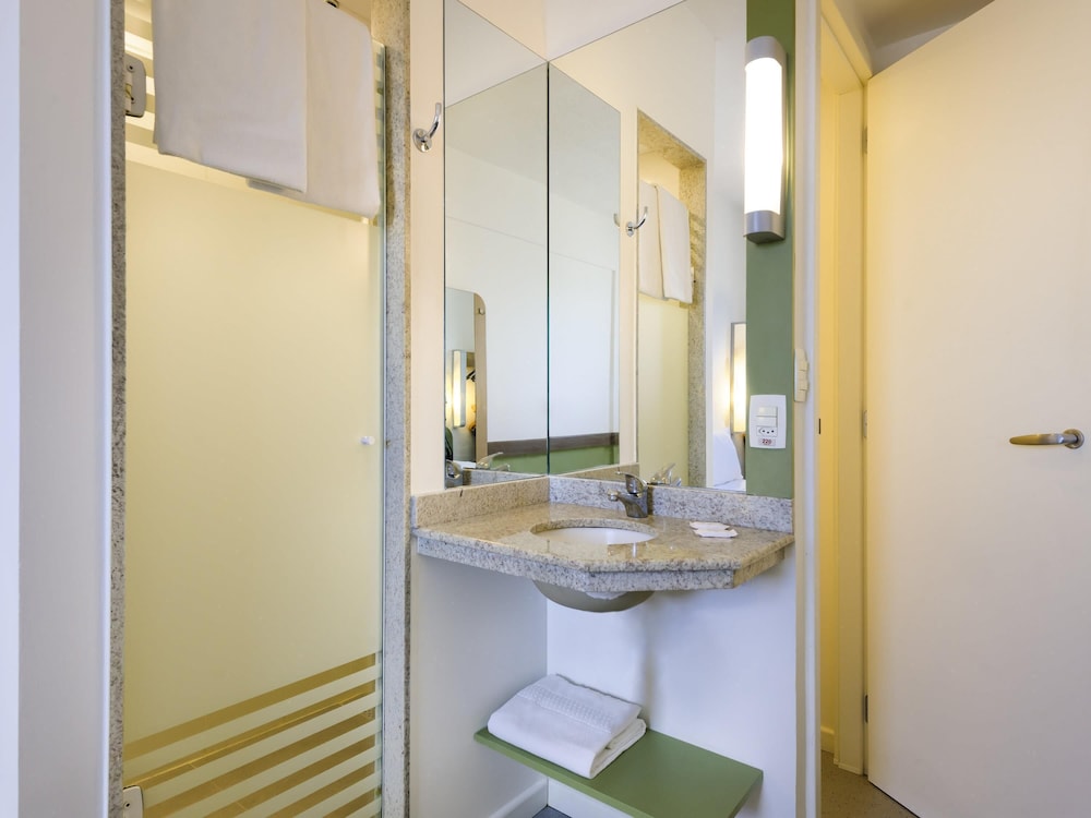 Ibis Budget Porto Alegre 65/66