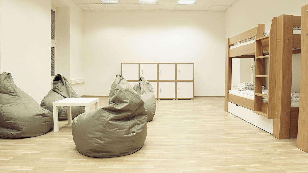 Hostel Folks 26/34