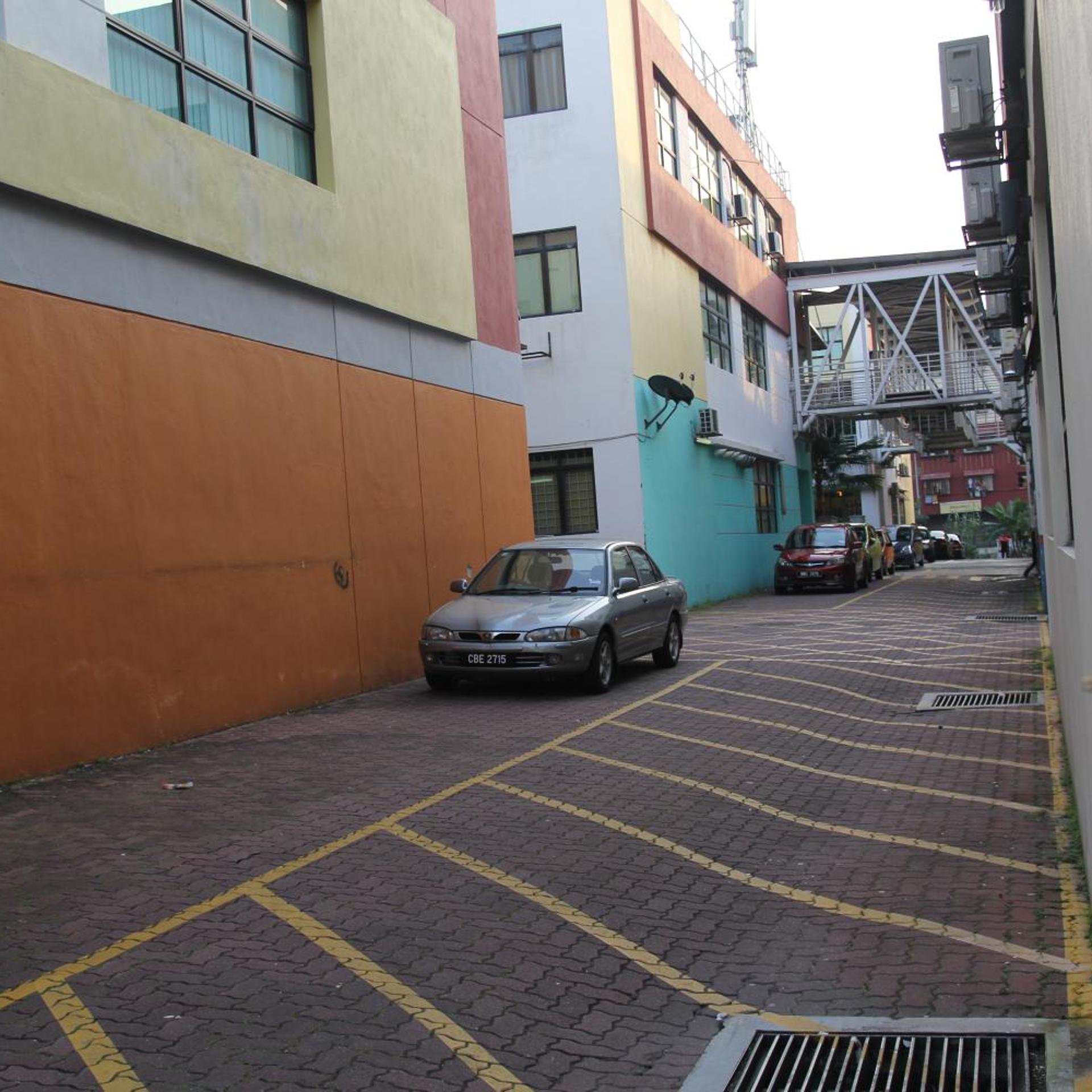 Putra One Avenue Hotel 38/51
