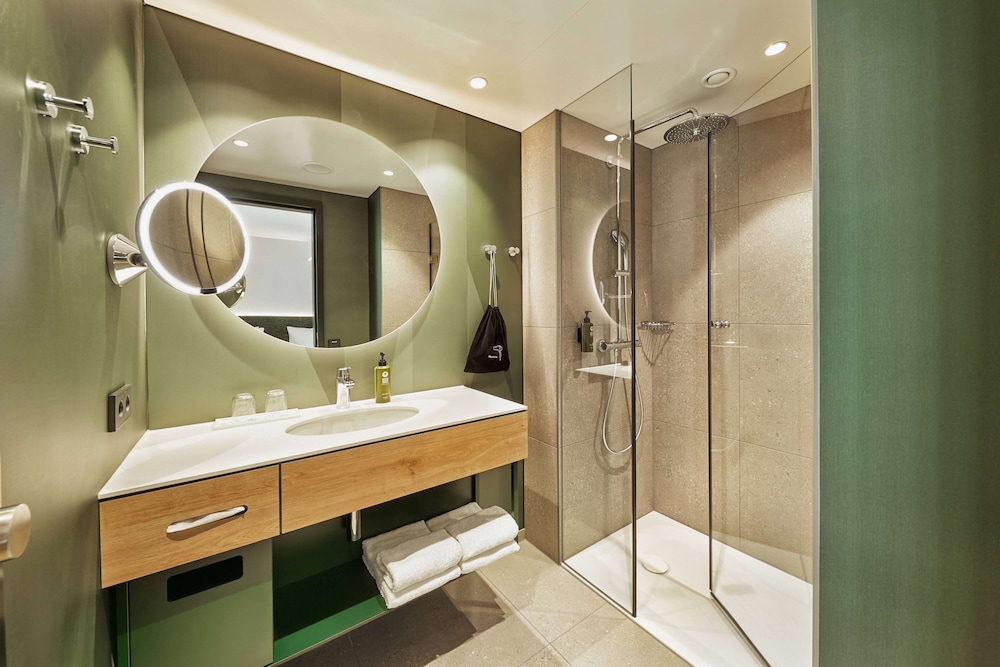H+ Hotel Eschborn 40/43
