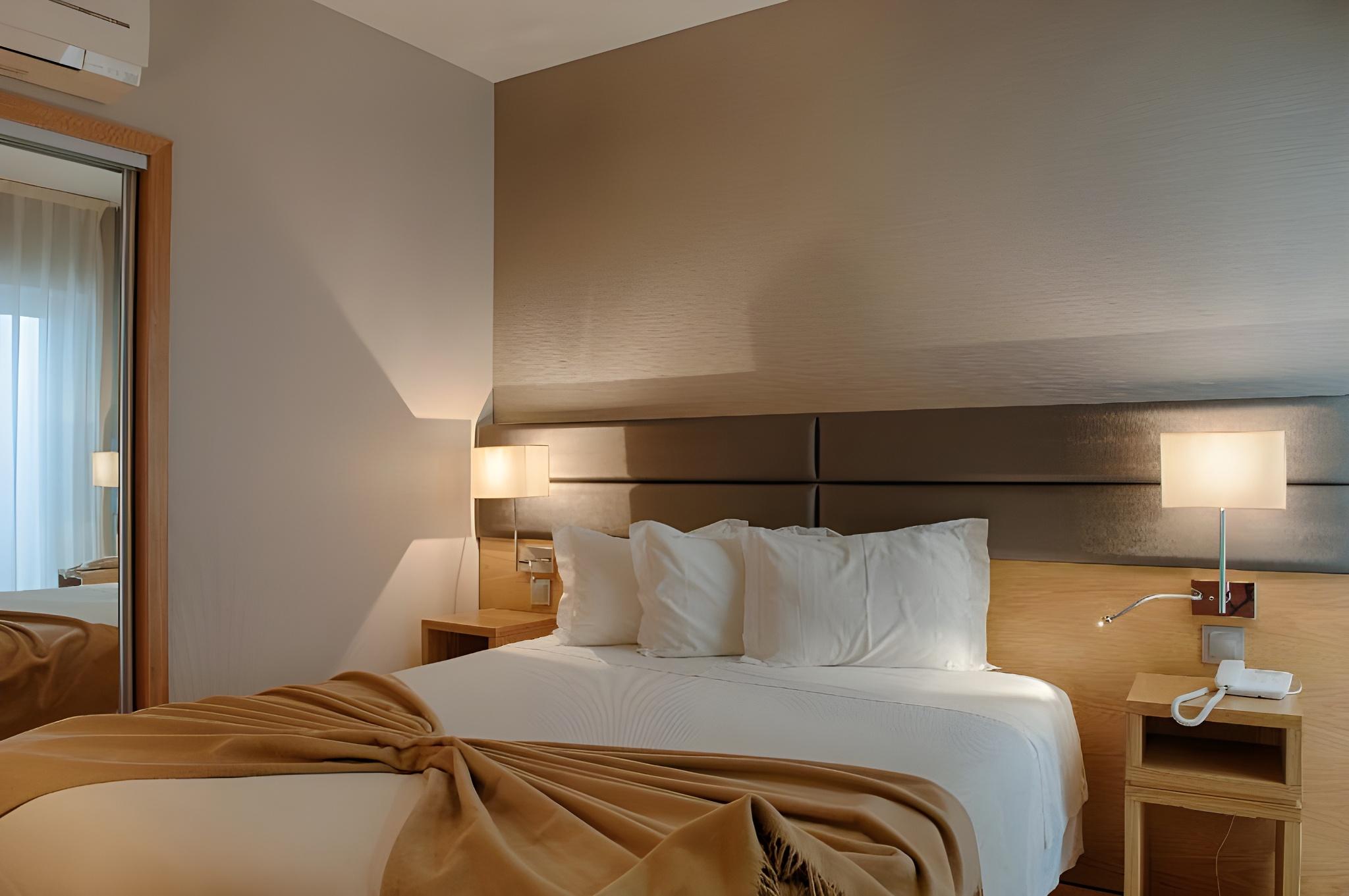 Classic, 2 Double Beds