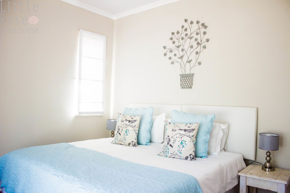 Little Rose Guesthouse & Self-Catering 10/50