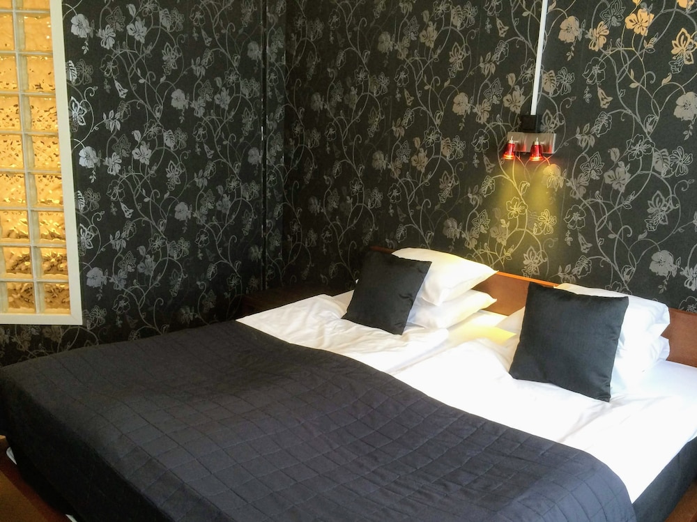 Hotell Marieberg 14/49