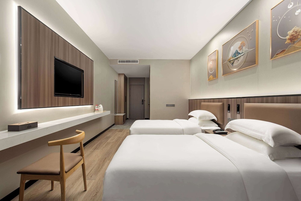 Days Inn by Wyndham Yangzhou Guangling 14/26