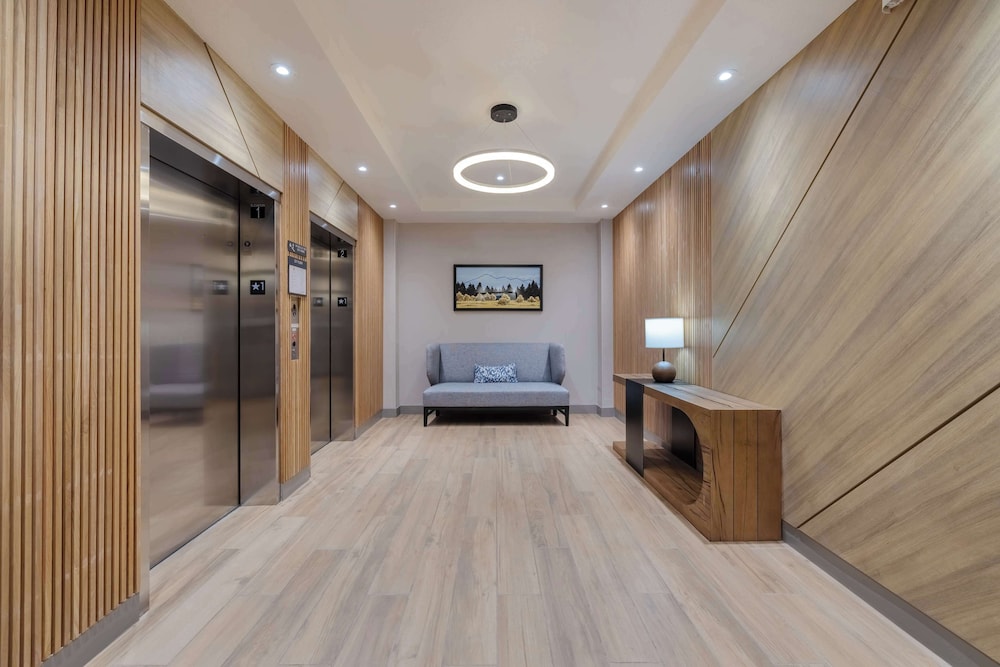 Hyatt Place Flagstaff 6/45