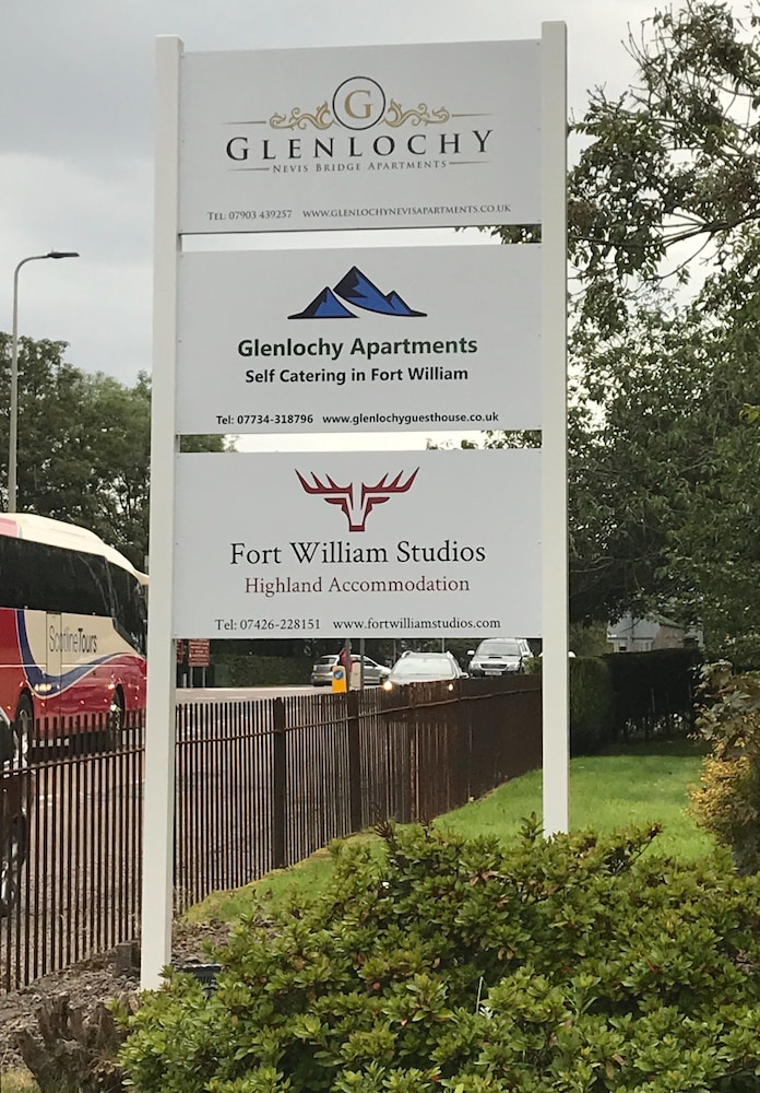 Glenlochy Nevis Bridge Apartments 1/27