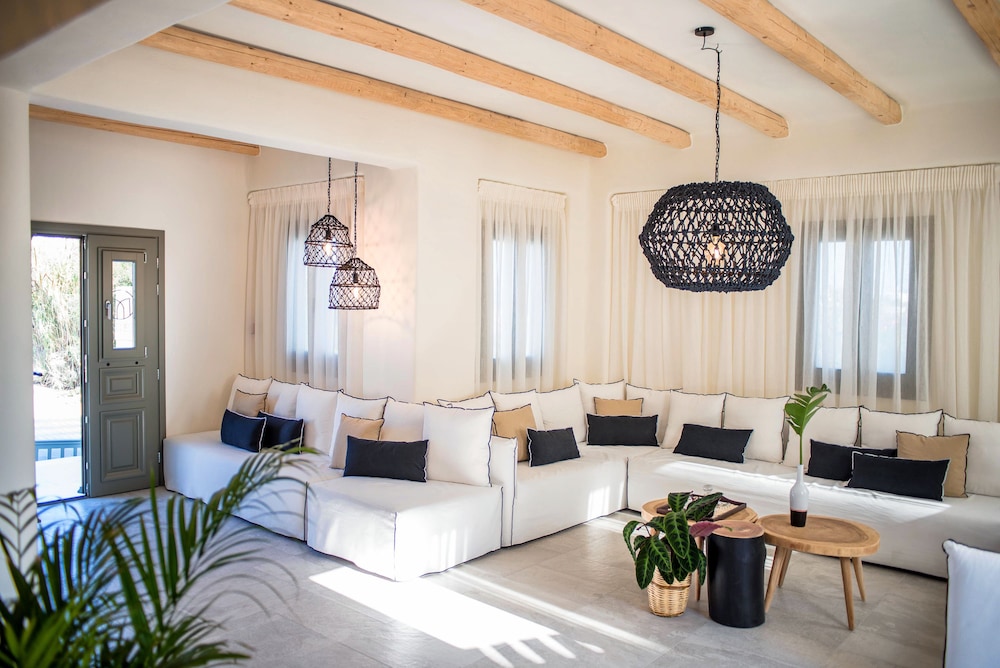 Melidron Luxury Hotel & Suites 31/50