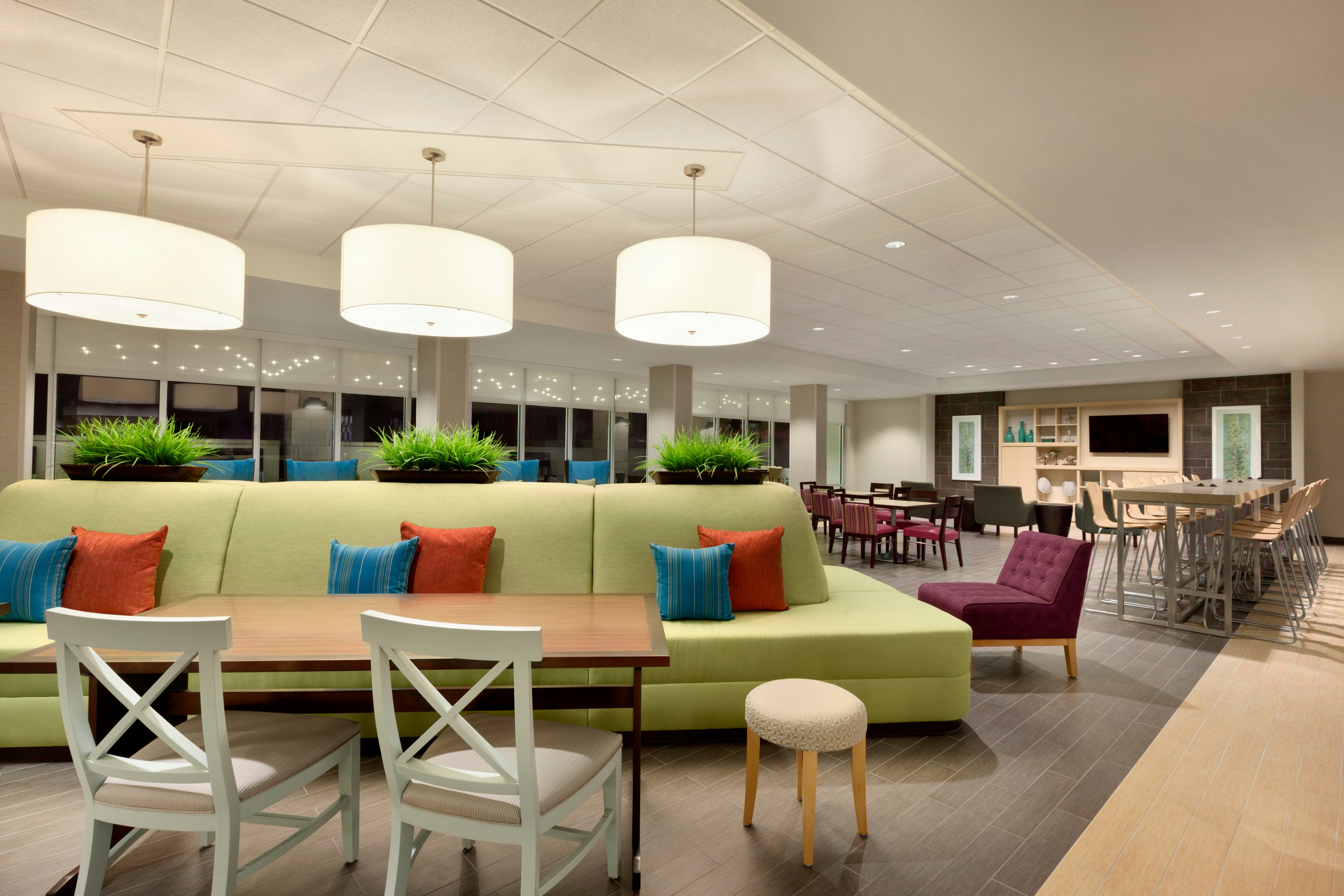 Home2 Suites By Hilton Destin Fl 47/63