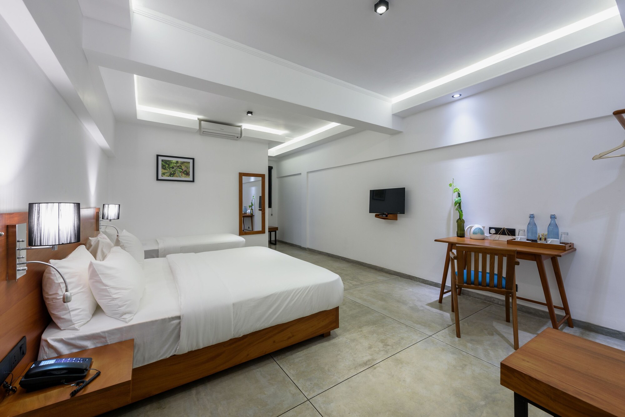 COMFORT, TRIPLE, MULTIPLE BEDS