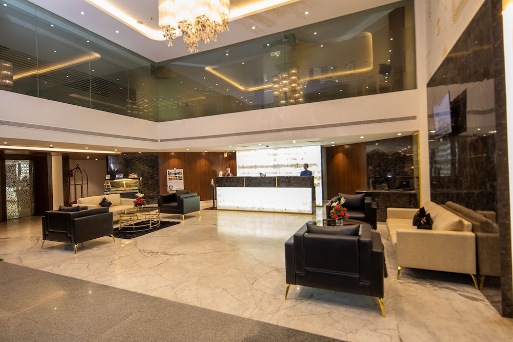 Goldfinch Hotel Mangaluru 8/60