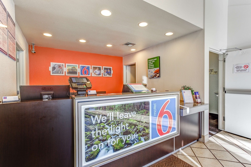 Motel6 Portland, OR - Tigard West 9/49