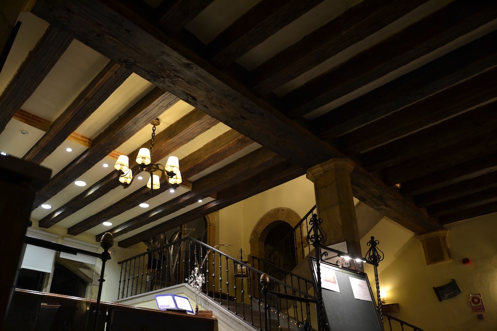 Parador De Benavente 9/63