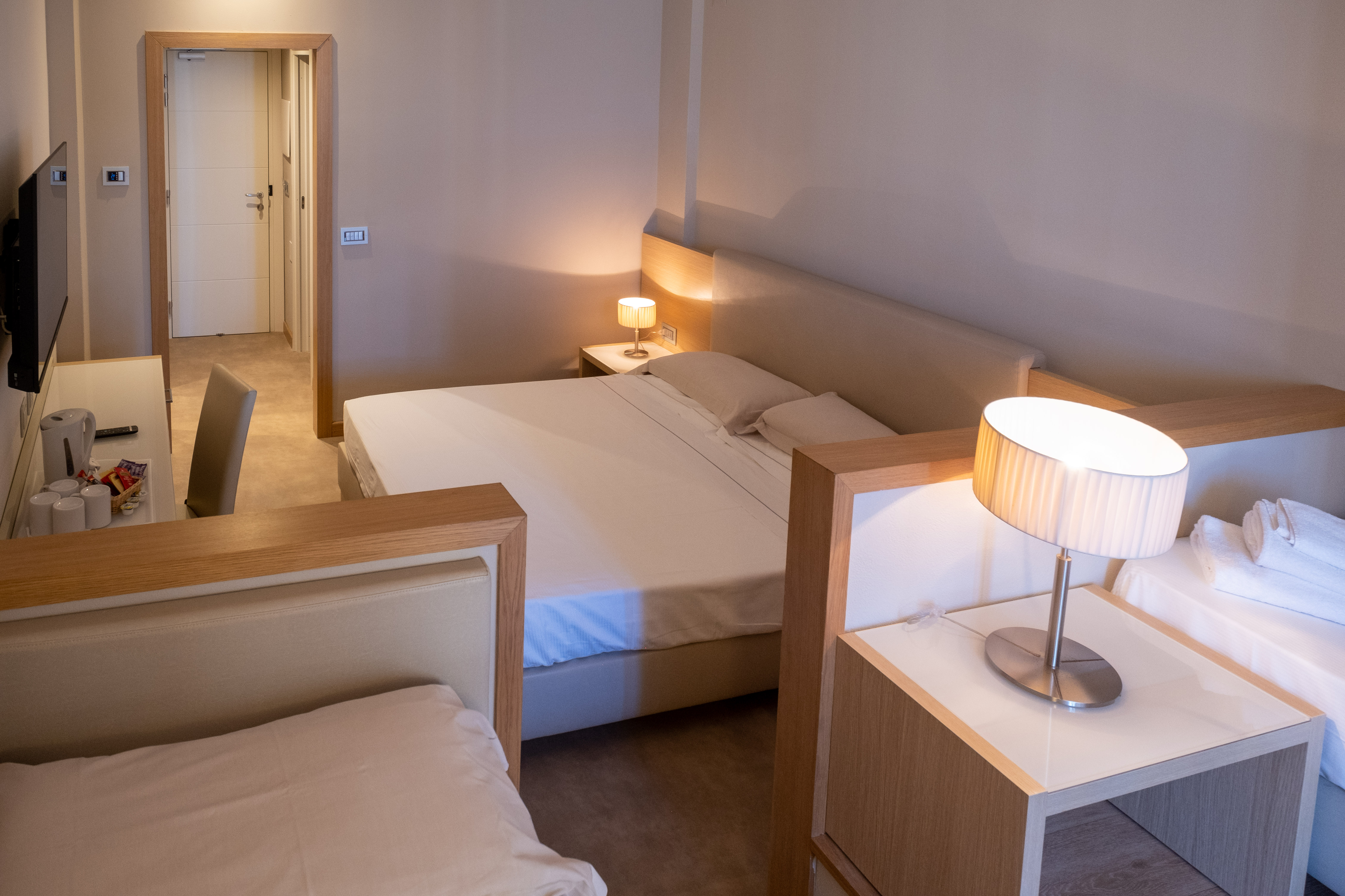 غرفة عائلية بإطلالة على المسبح بشرفة، Hotel Calabona 5/7