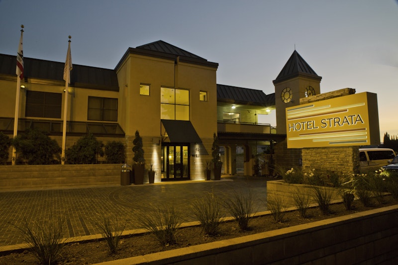 Hotel Strata 1/23