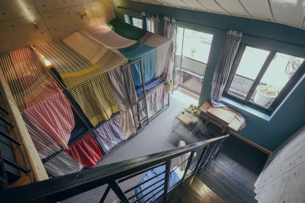 Leuleu Hostel 2 3/15