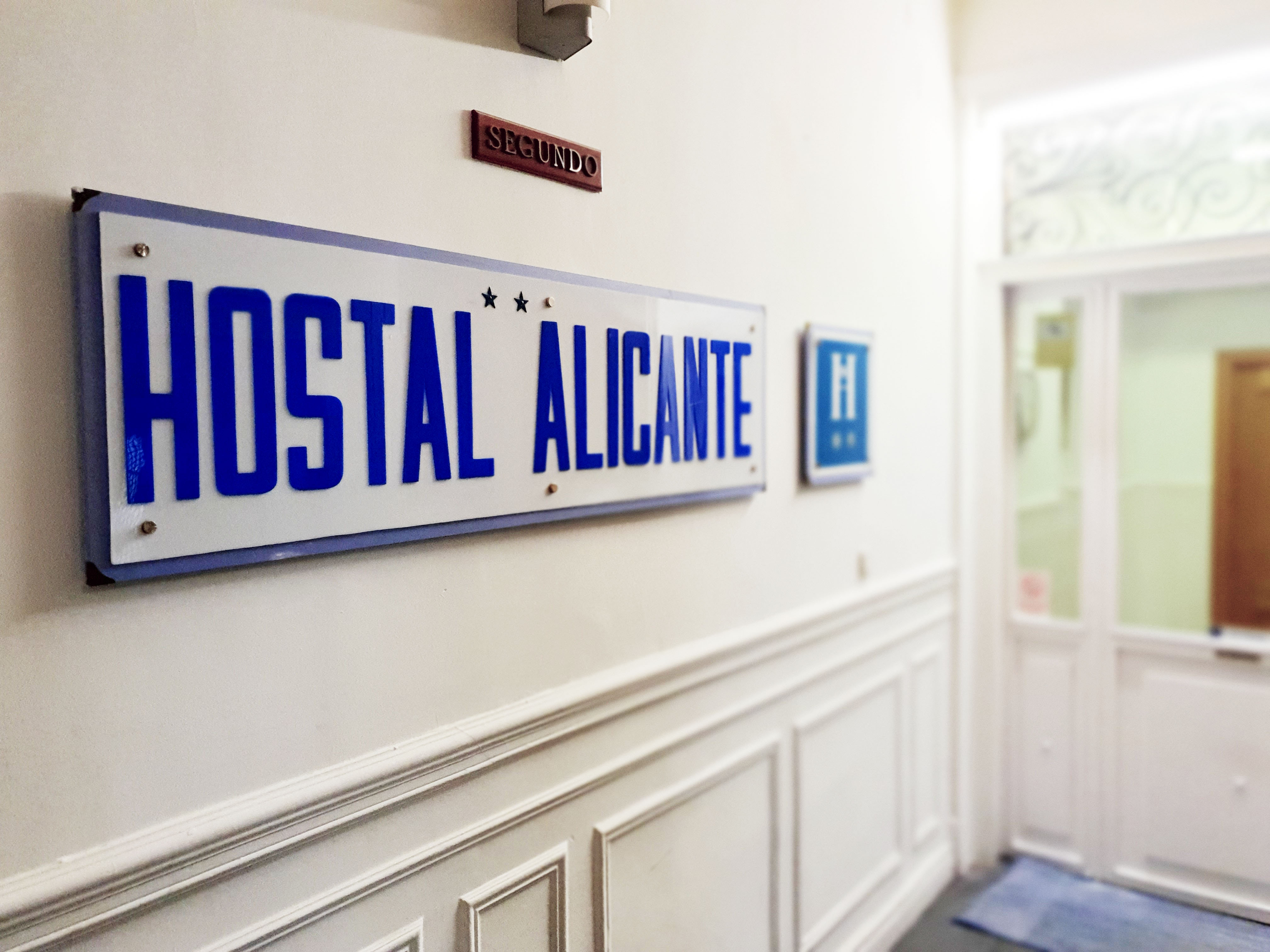 Hostal Alicante 6/40