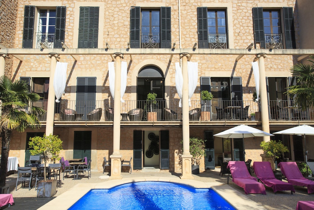 Hotel Lavenida 3/68