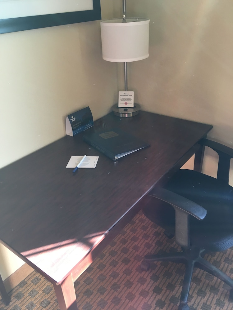 Travelodge by Wyndham Steele 38/49