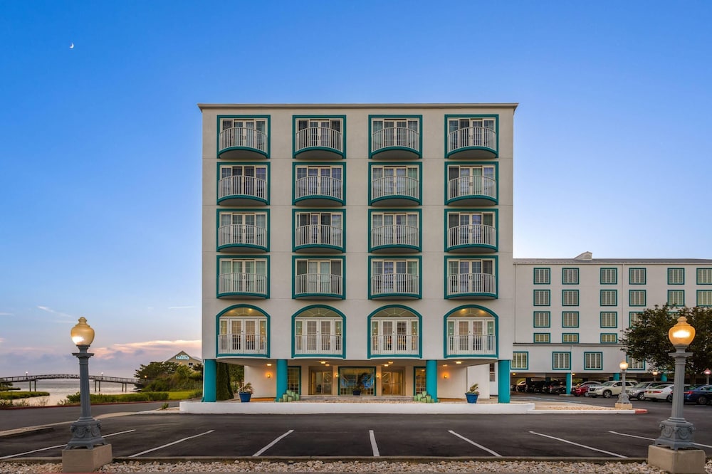 Coconut Malorie Resort Ocean City, an Ascend Collection Hotel 4/61