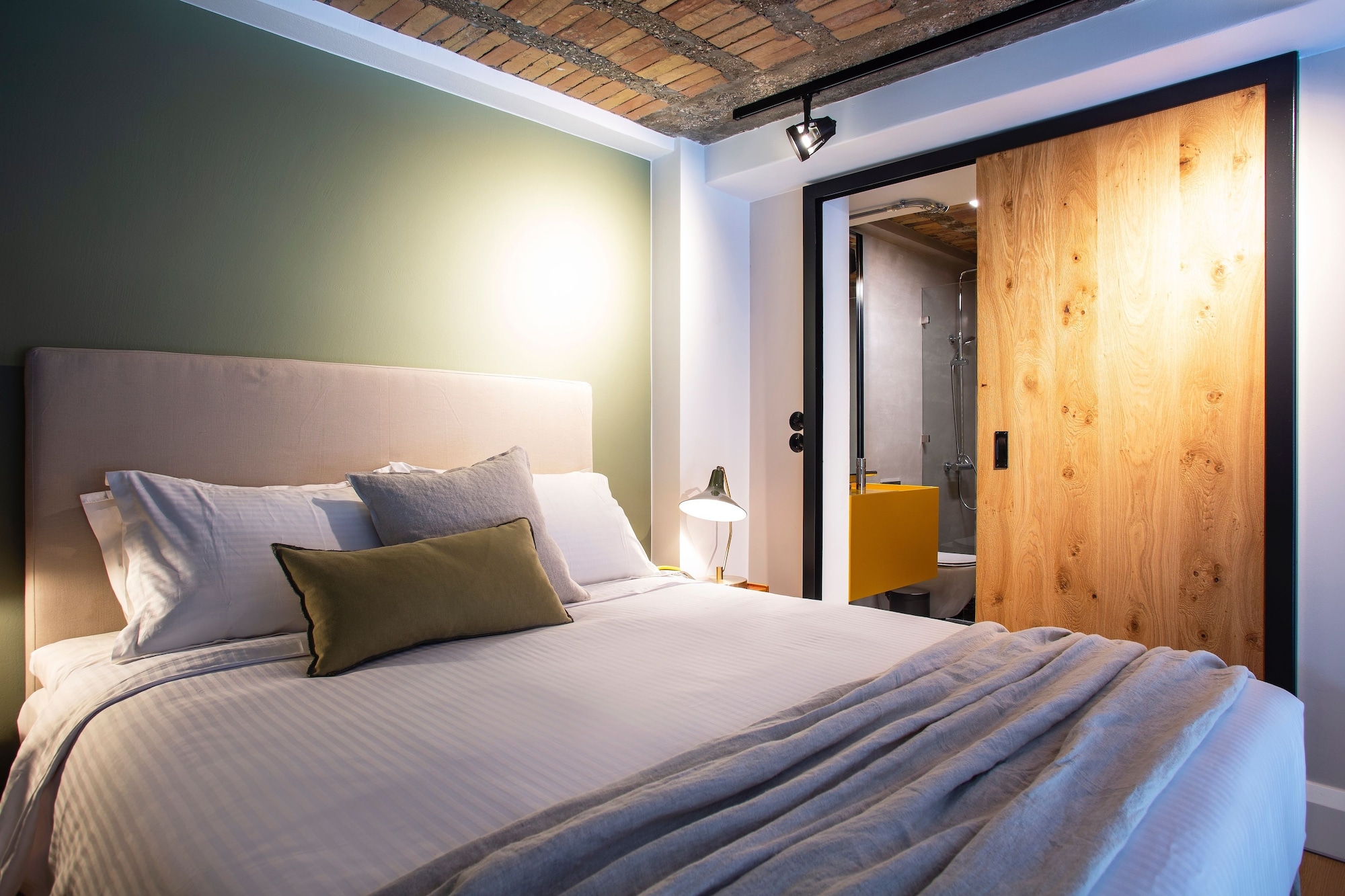DESIGN, LOFT, F1
