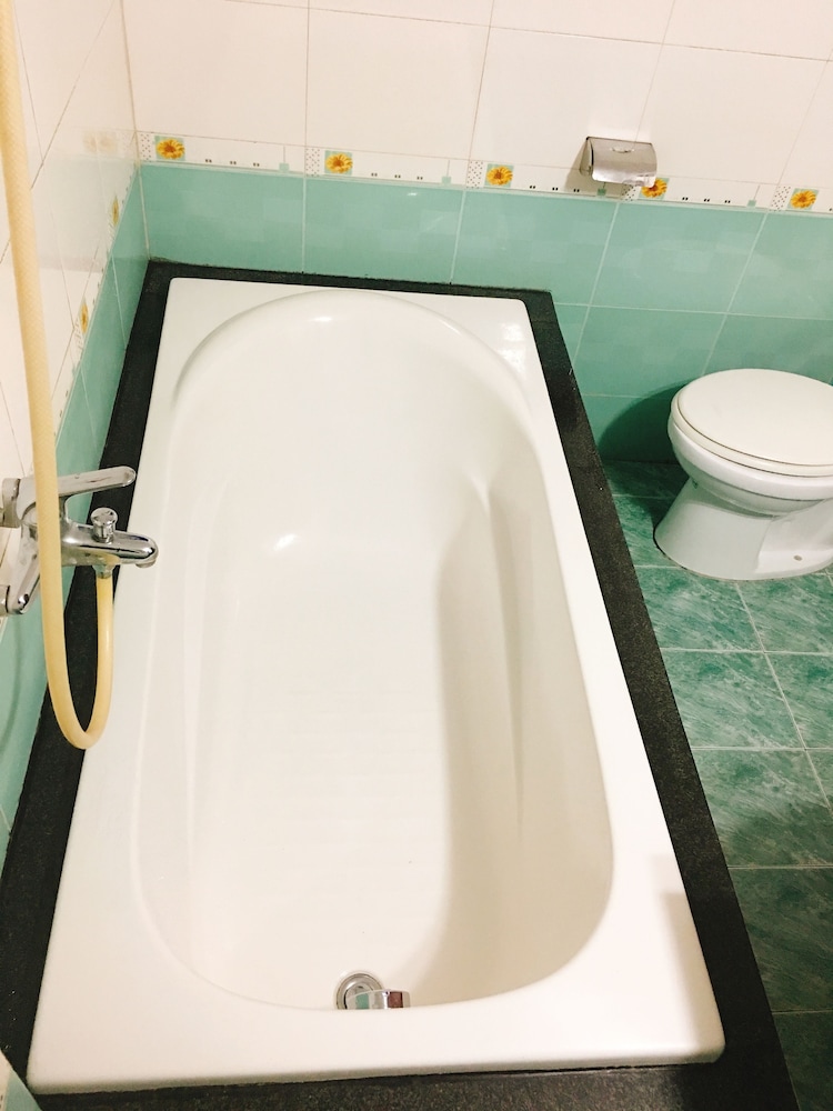 Halo Bay Homestay 33/39