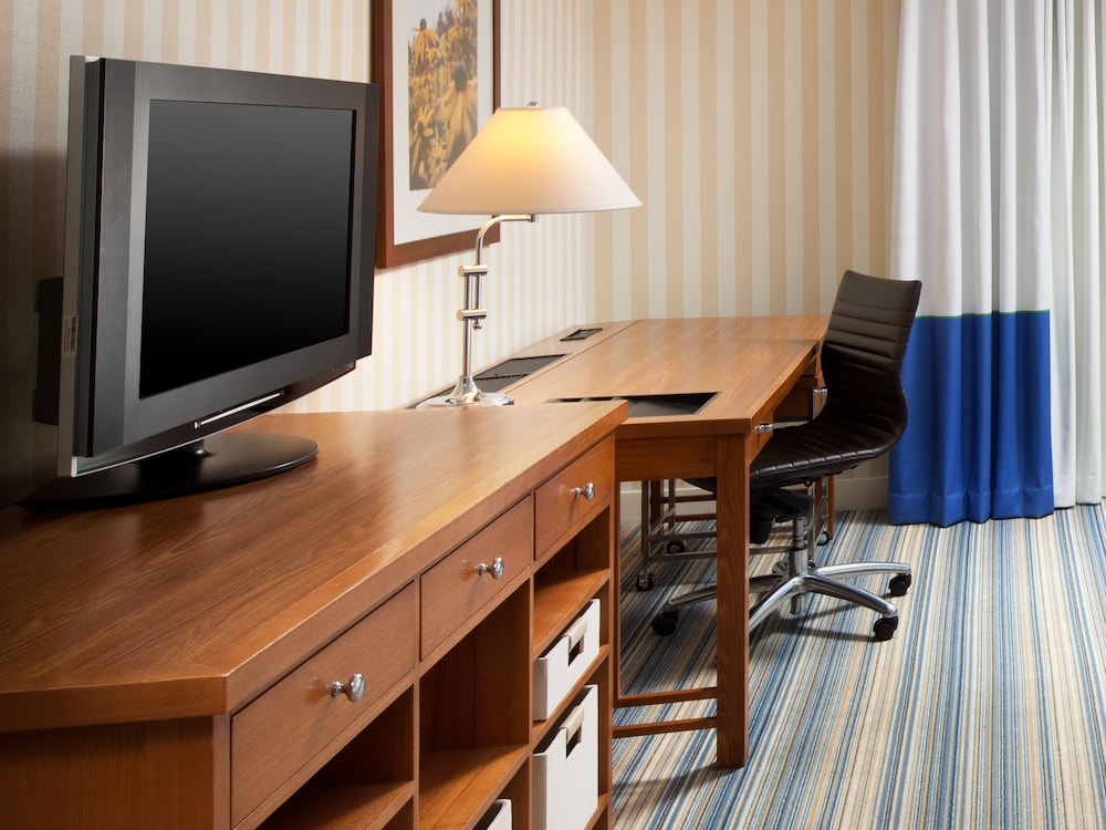 Four Points by Sheraton Bakersfield 21/24