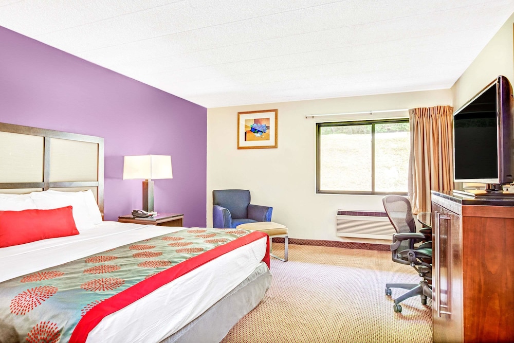 Ramada By Wyndham Rockaway 9/27