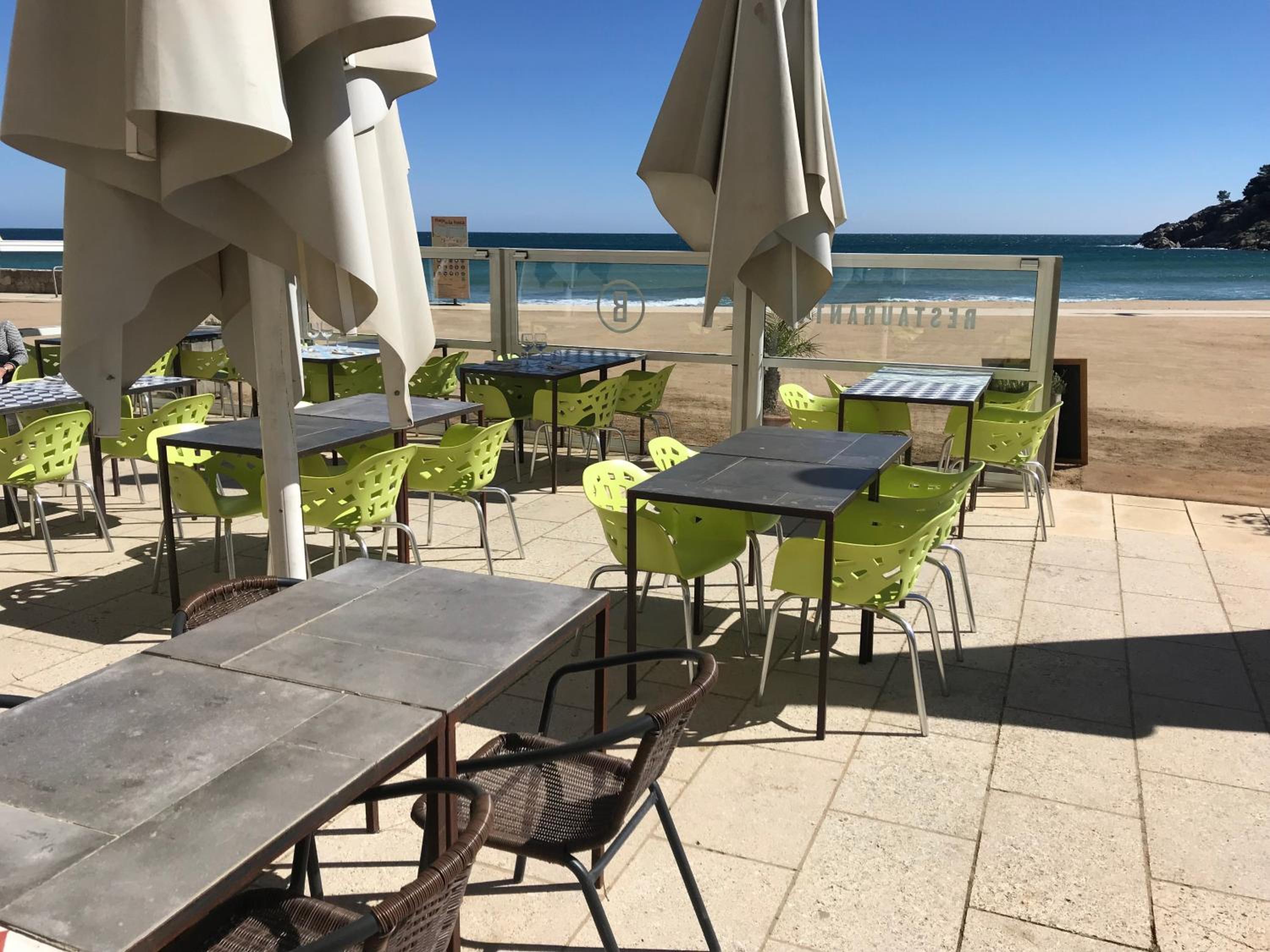 HOSTAL LA FOSCA 52/66